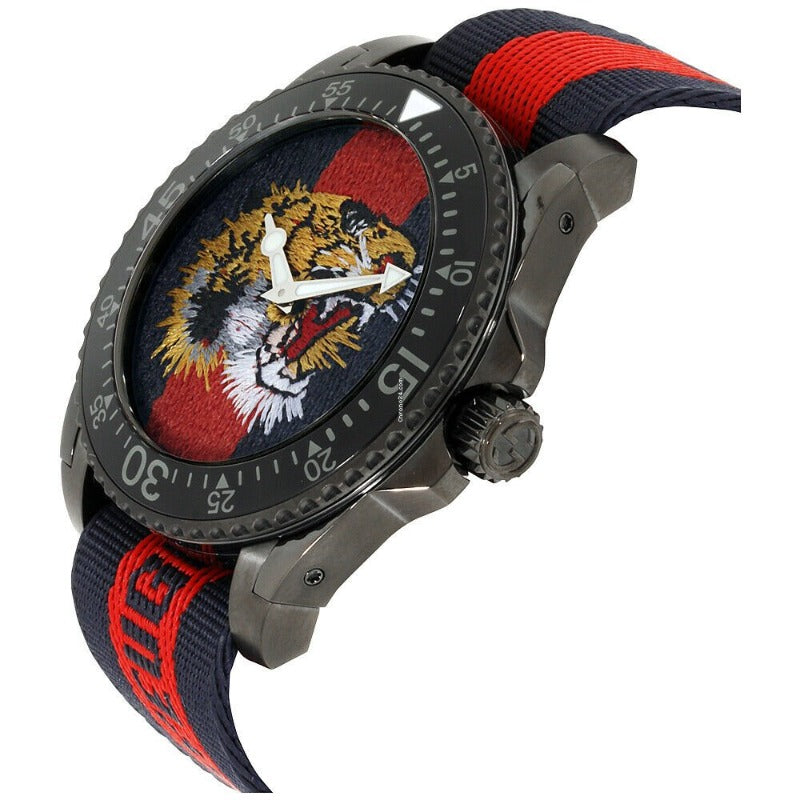 Brand: Gucci Series: Dive Model: YA136215 Gender: Men's Movement: Quartz Water Resistance: 200 meters / 660 feet Features: Stainless Steel