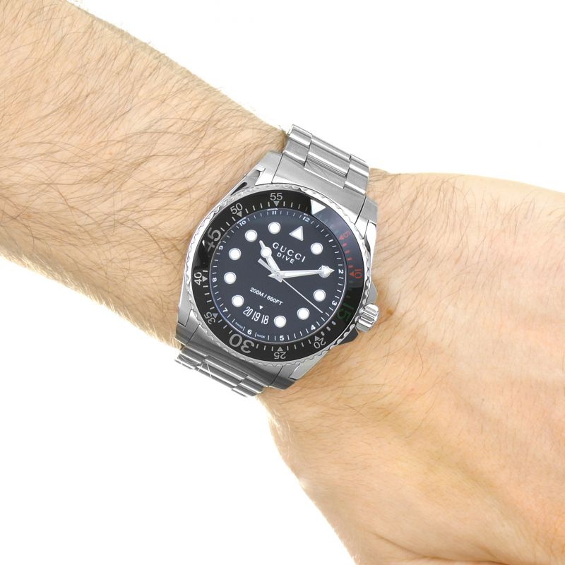 GUCCI YA136208 Swiss Dive ダイブ ブラック 腕時計 